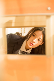 精跪趴灌满白浊共妻NP老师学生